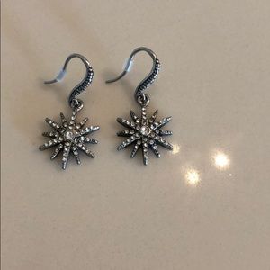 Chloe + Isabel Jewelry - Chloe +Isabel Earrinsg Chloe + Isabel Jewelry - Chloe +Isabel Earrinsg